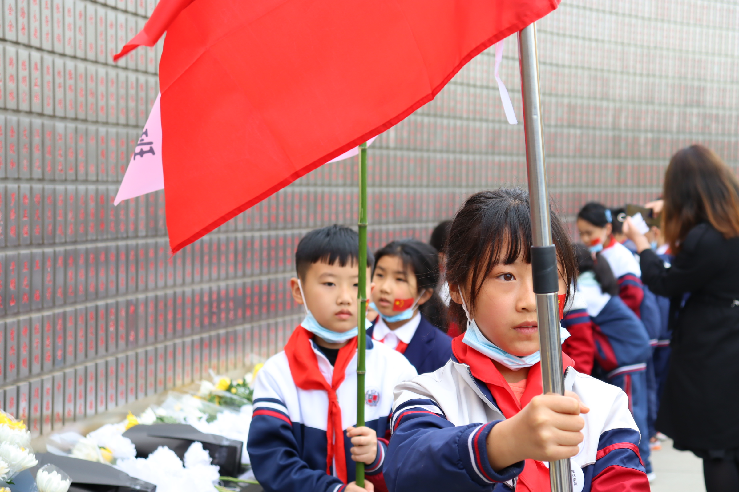 小学部缅怀先烈活动(图13)