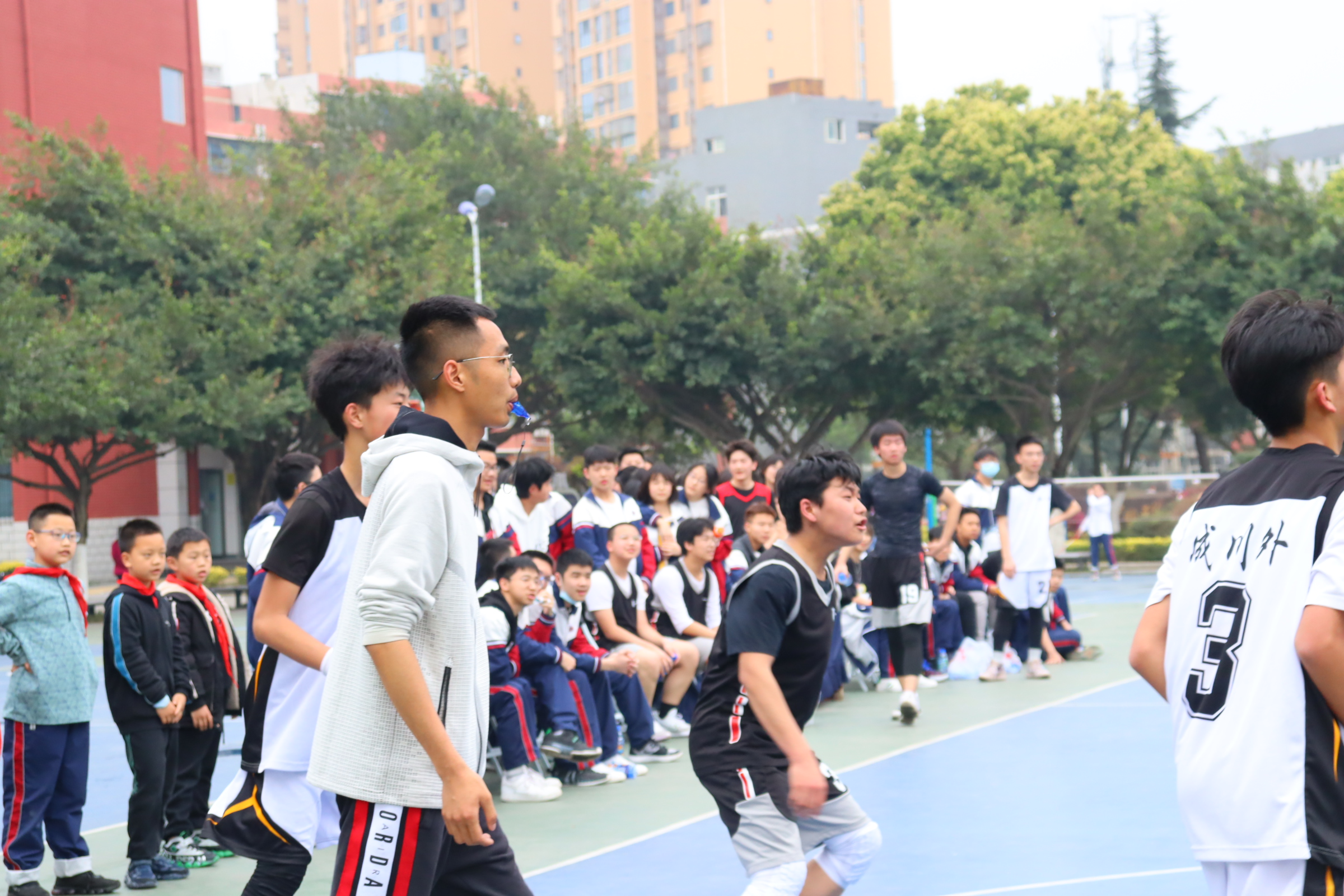 高中部校园篮球联赛(图4)