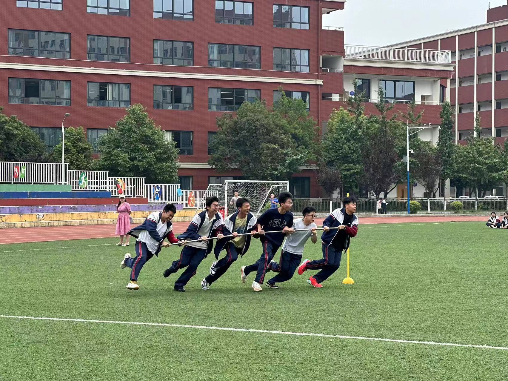 迎“双考”，成川外举行减压活动(图8)