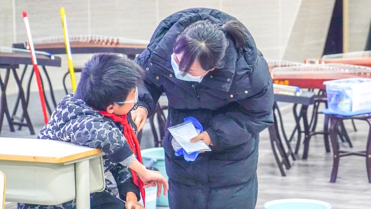 预防诺如病毒 共筑健康屏障 | 成川外举行预防诺如病毒应急处置演练(图7)