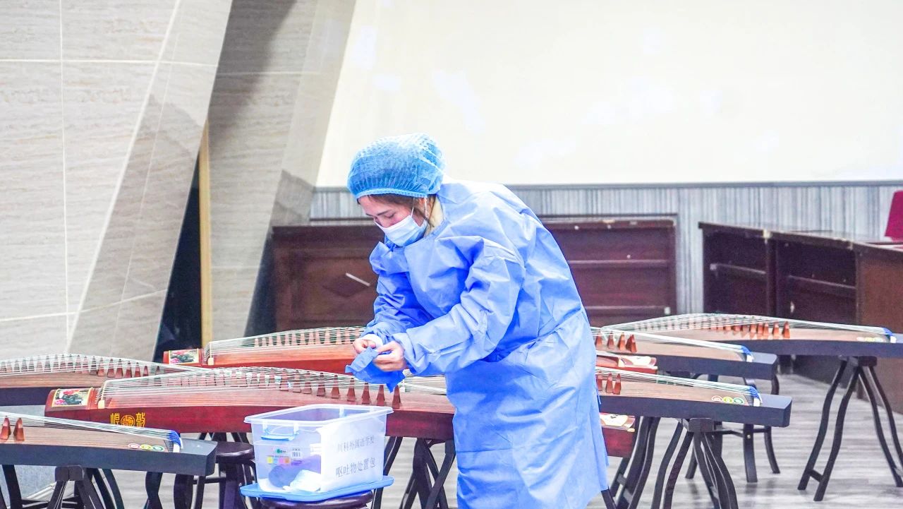 预防诺如病毒 共筑健康屏障 | 成川外举行预防诺如病毒应急处置演练(图9)