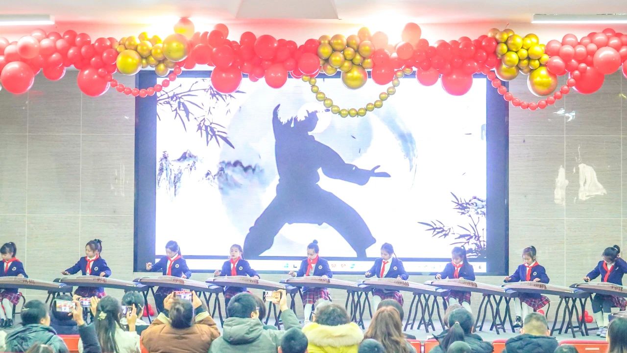 大朋友小朋友齐上阵！这场汇演接地气，入人心！(图7)