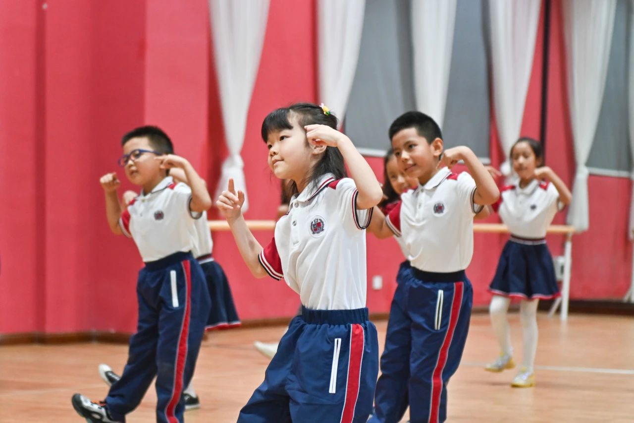 1-25022011392IN.jpg