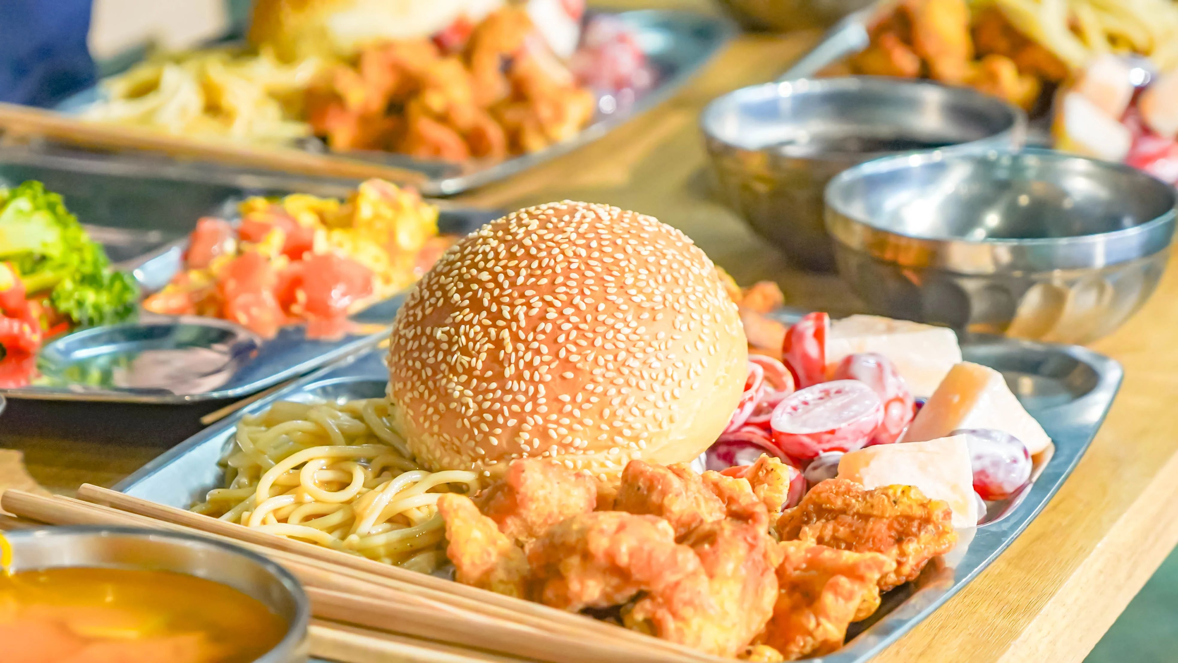 同学们说“想吃西餐”！学校食堂：必须安排！(图3)