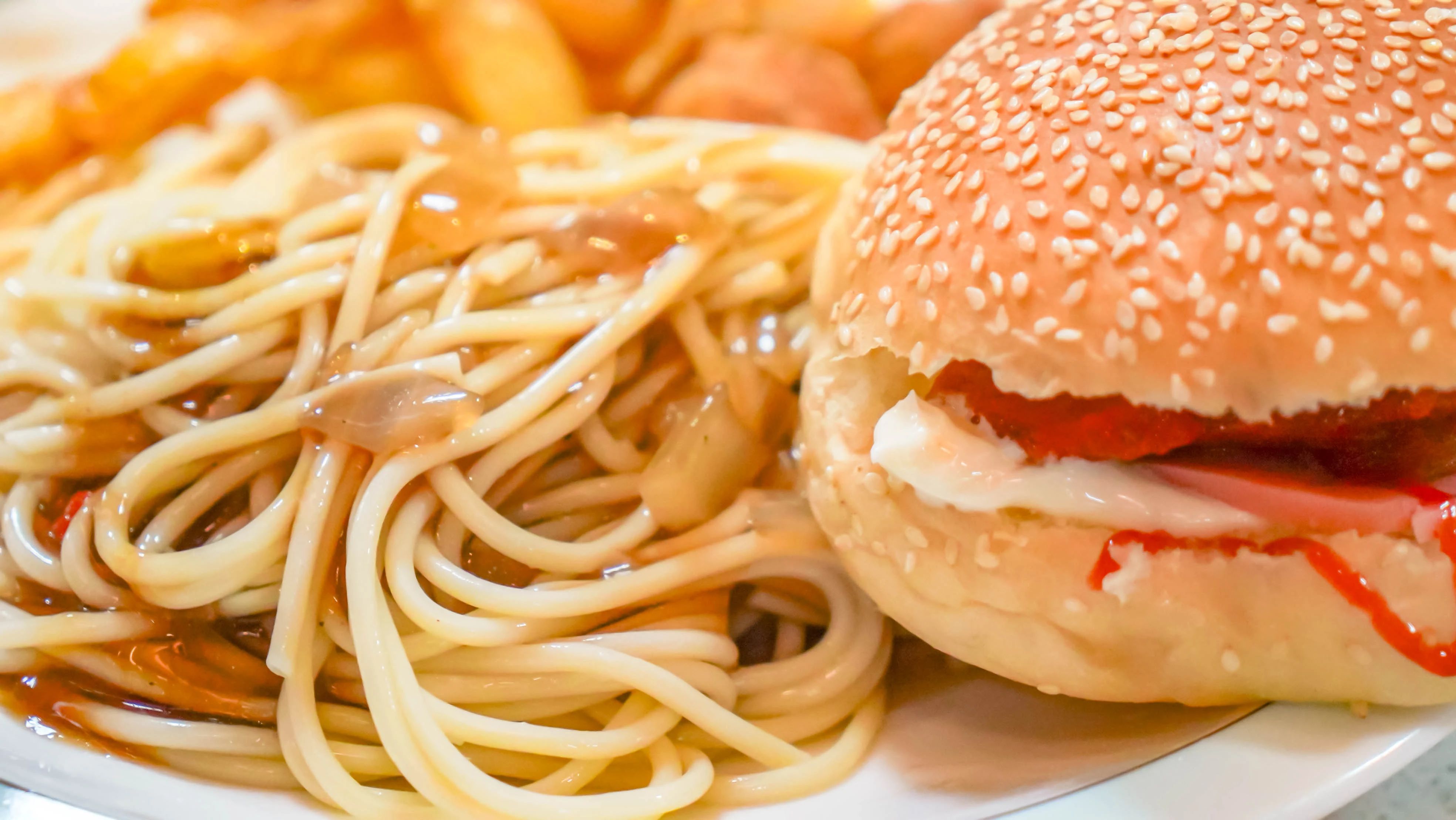 同学们说“想吃西餐”！学校食堂：必须安排！(图17)