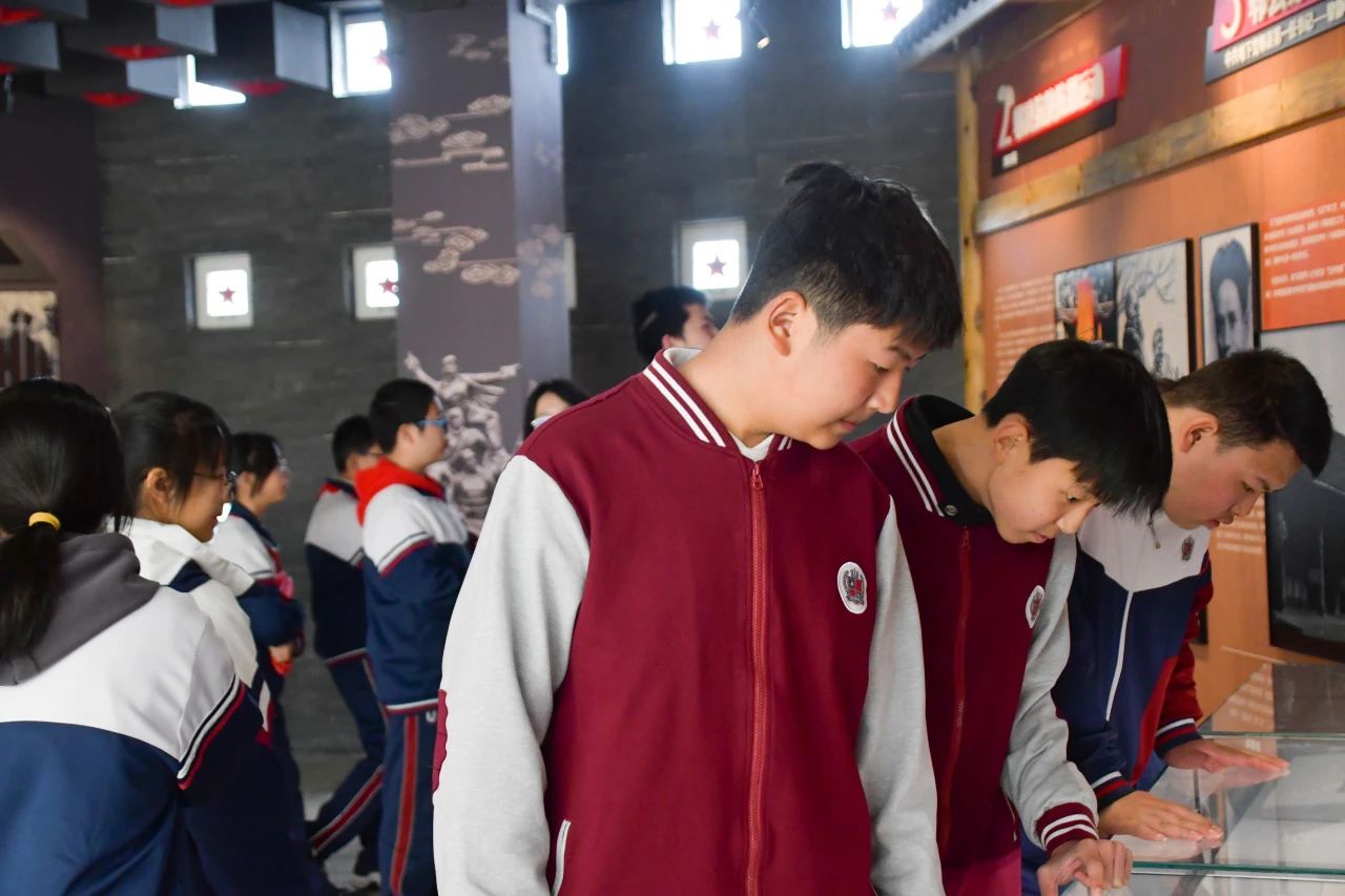 清明节，同学们共上这堂思政课！(图16)