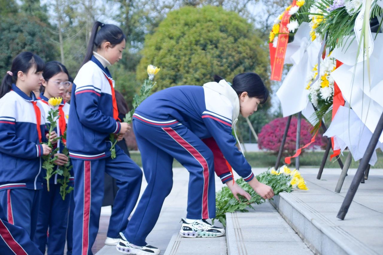 清明节，同学们共上这堂思政课！(图12)