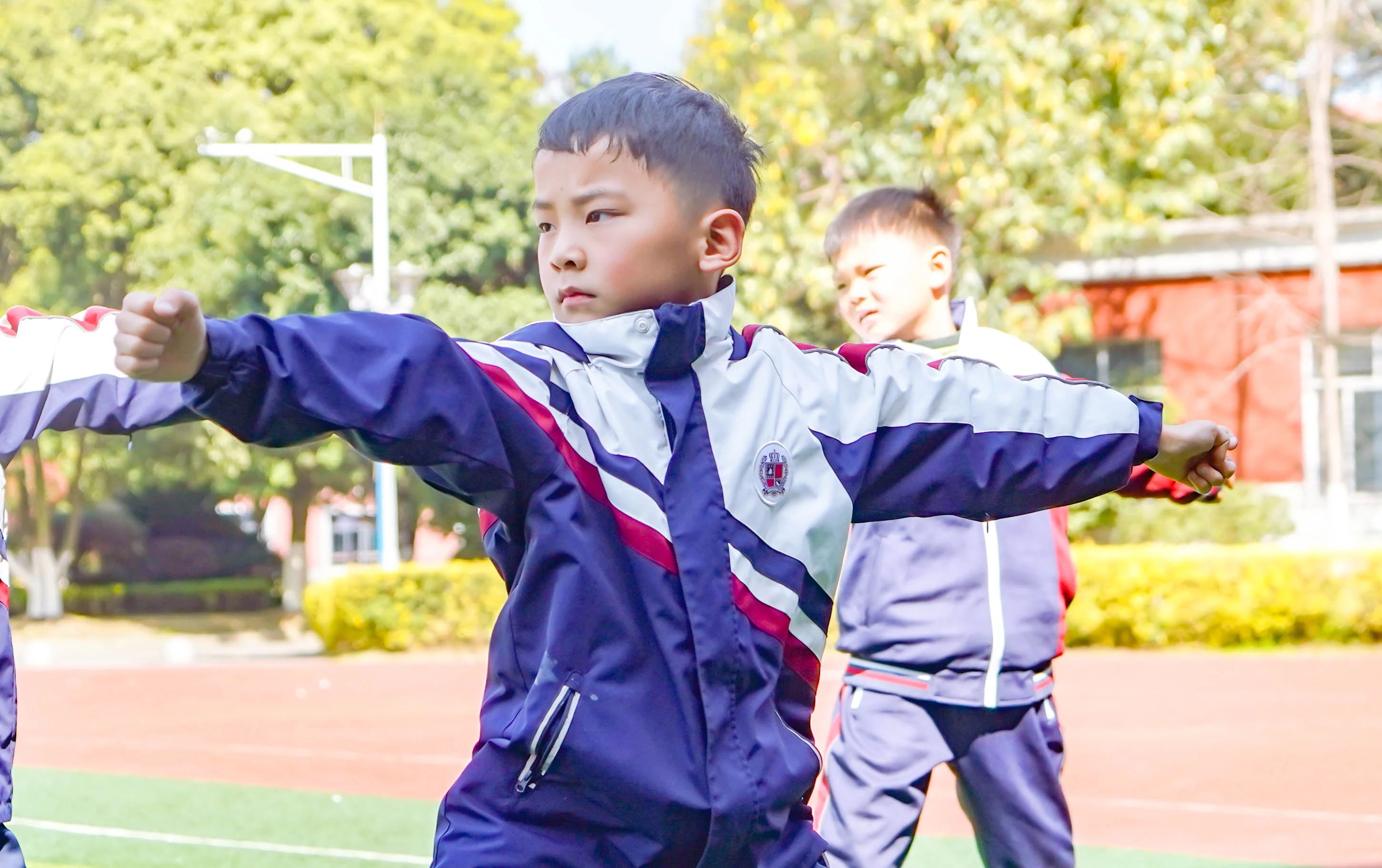同学们，1周岁快乐啊！(图33)