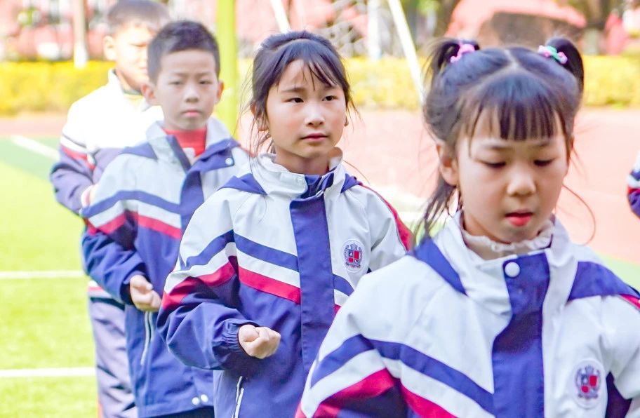 同学们，1周岁快乐啊！(图34)