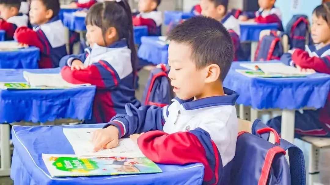 同学们，1周岁快乐啊！(图36)