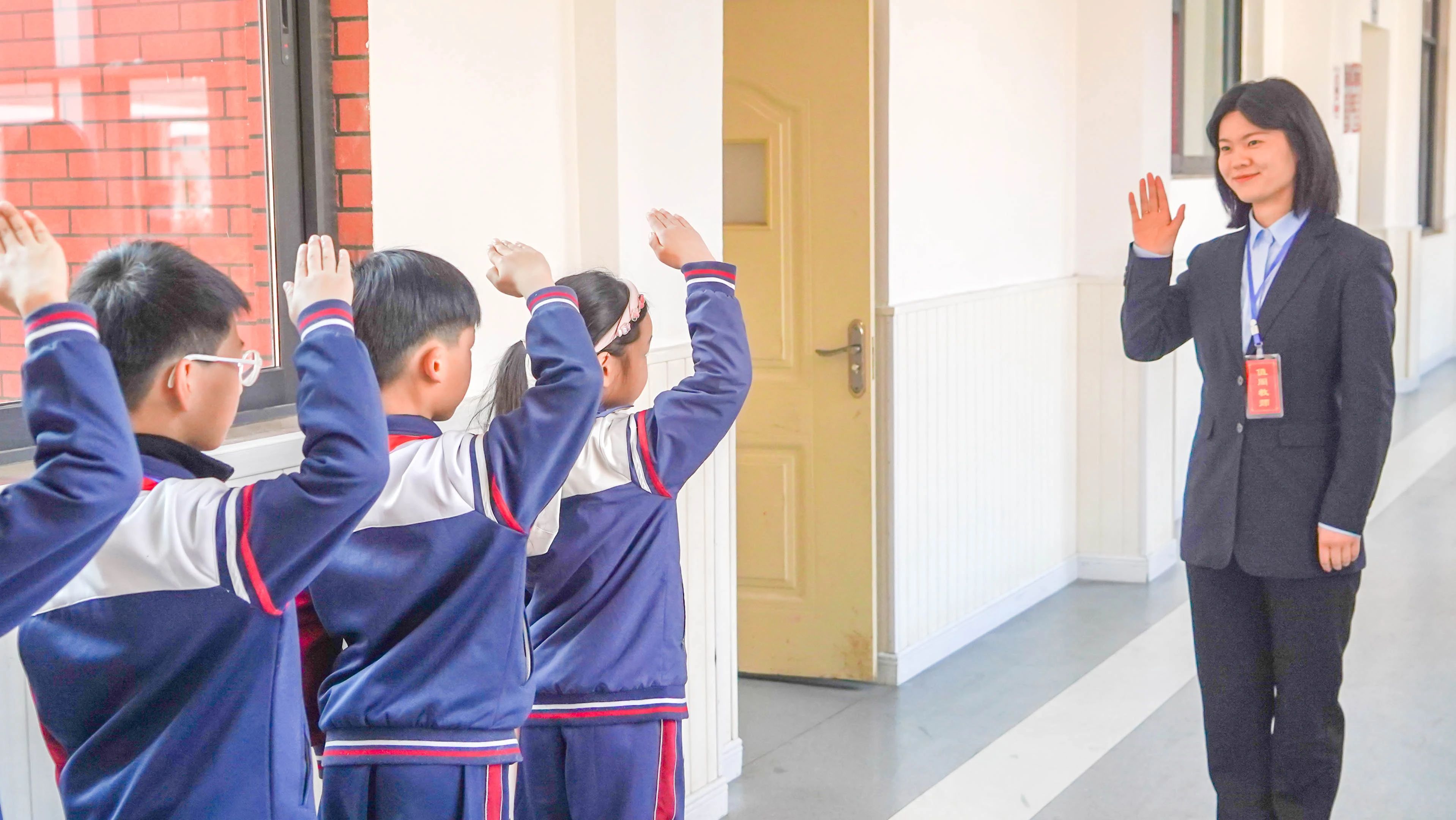 同学们，1周岁快乐啊！(图37)